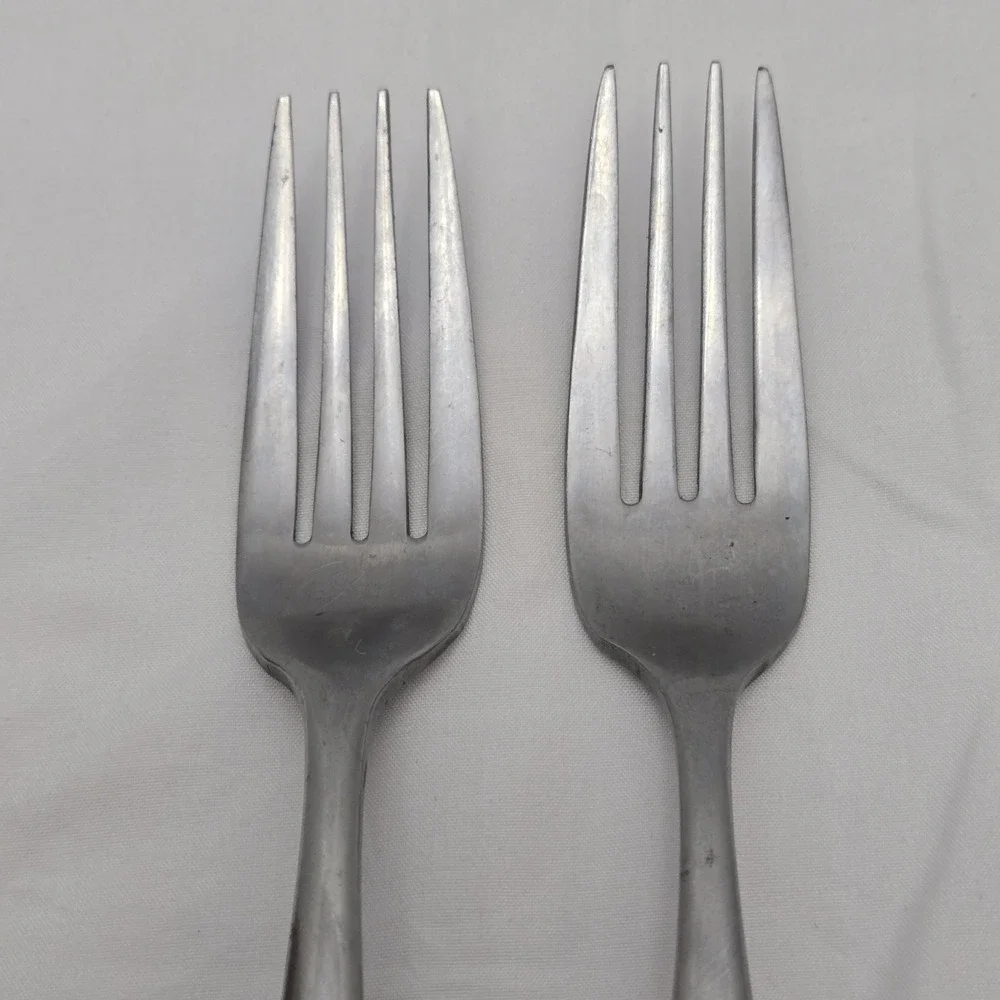 Lot Of 2 (Two) Aspen (Stainless, Satin) by Cambridge Silver GUC Normal Use‎ Wear